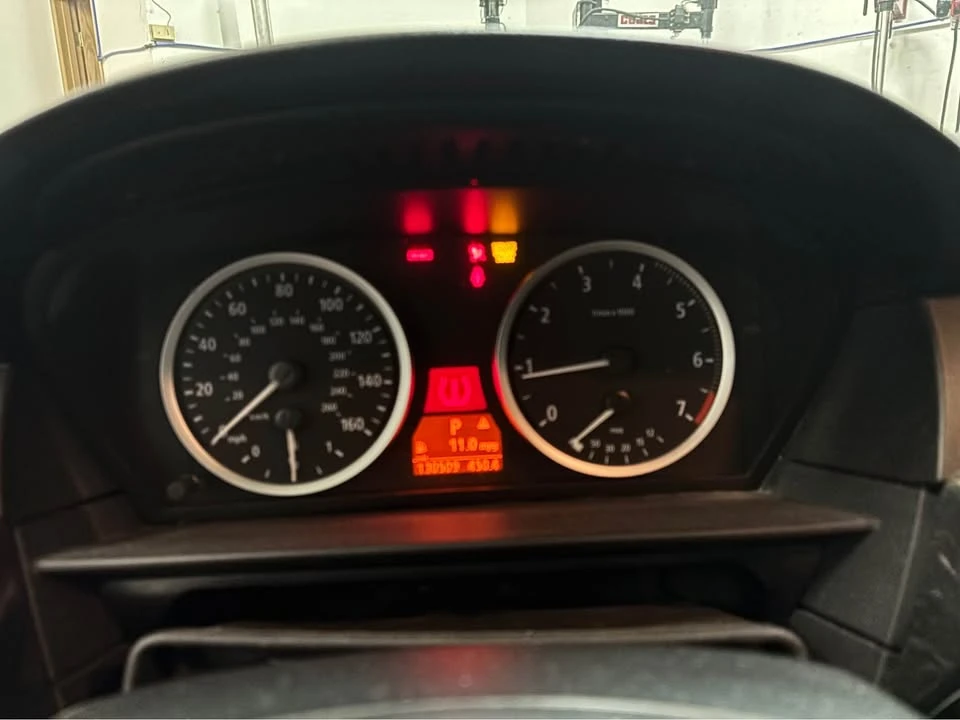 2004 BMW E60 545i & 550i Sedan - Image 5 of 6