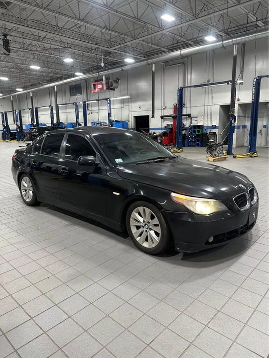 2004 BMW E60 545i & 550i Sedan - Image 2 of 6