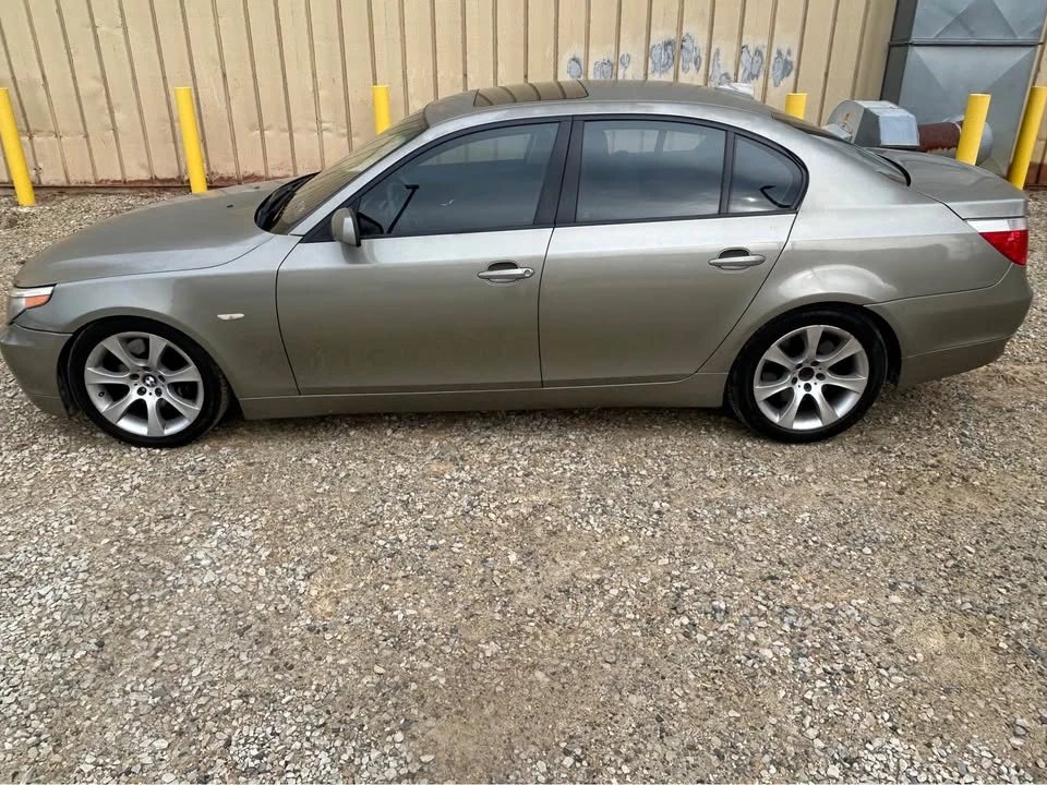 2004 BMW E60 545i & 550i Sedan - Image 3 of 6