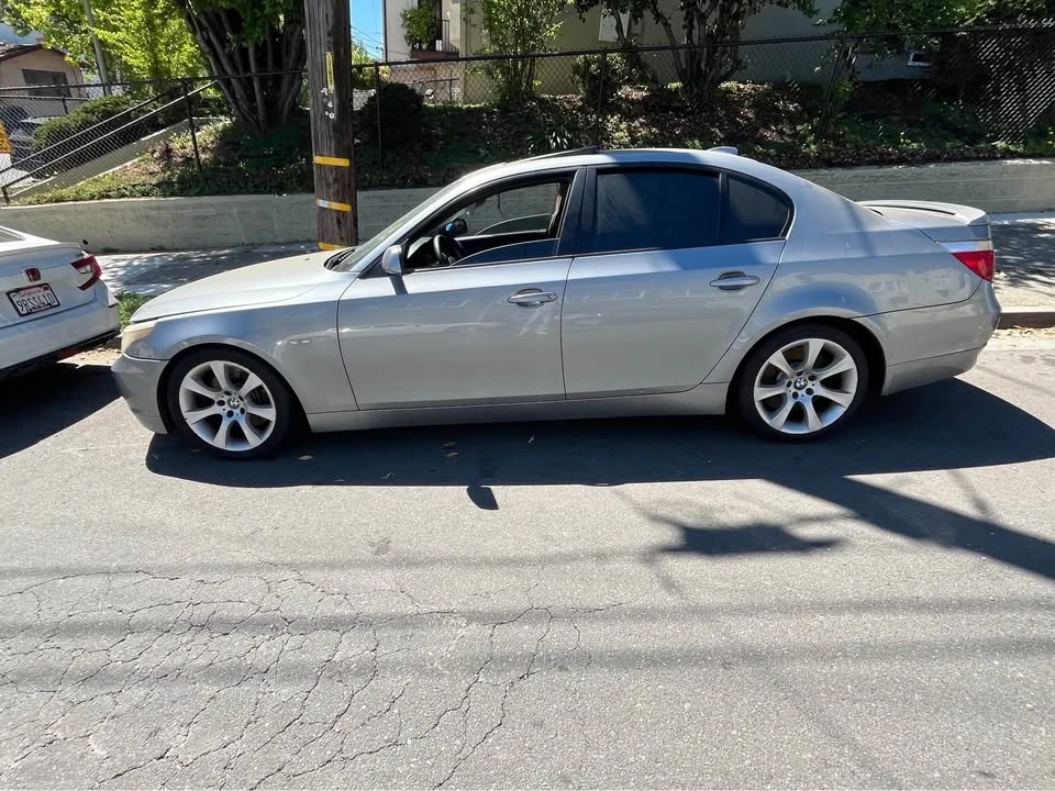 2004 BMW E60 545i & 550i Sedan - Image 4 of 4