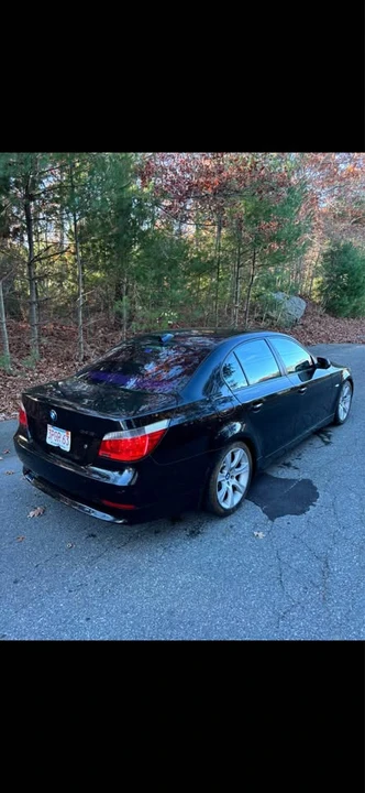 2004 BMW E60 545i & 550i Sedan - Image 6 of 16