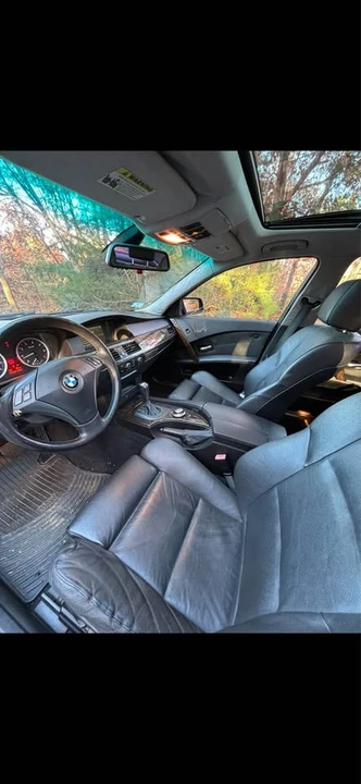 2004 BMW E60 545i & 550i Sedan - Image 12 of 16