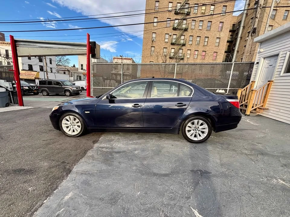 2004 BMW E60 545i & 550i Sedan - Image 3 of 18
