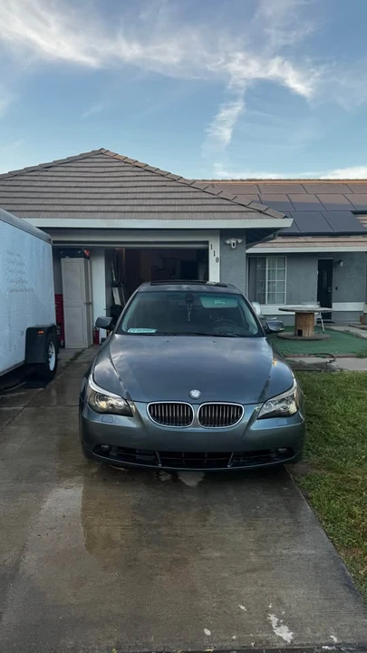 2004 BMW E60 545i & 550i Sedan - Image 5 of 12
