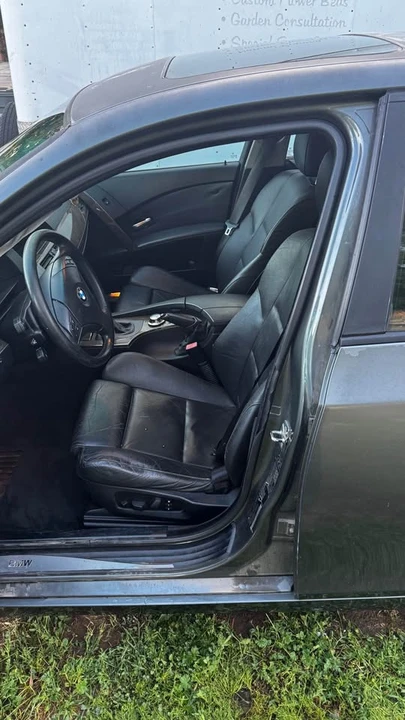 2004 BMW E60 545i & 550i Sedan - Image 8 of 12