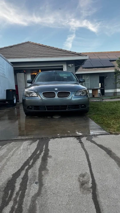 2004 BMW E60 545i & 550i Sedan - Image 2 of 12