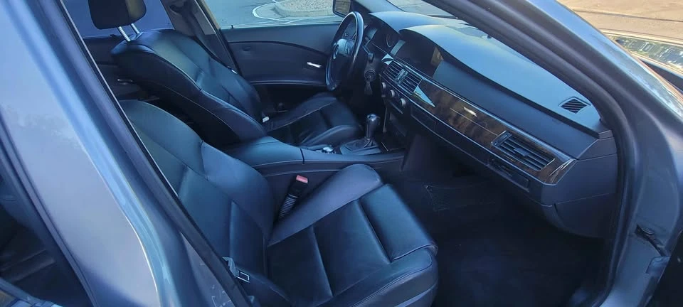 2004 BMW E60 545i & 550i Sedan - Image 8 of 18
