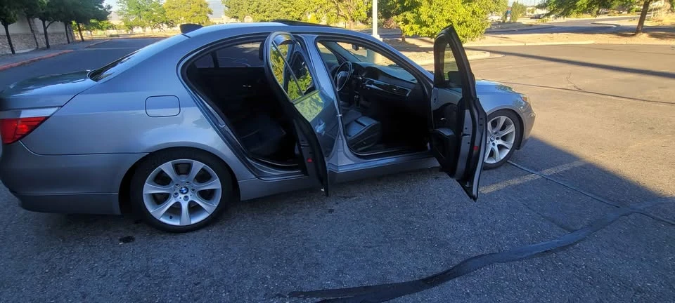 2004 BMW E60 545i & 550i Sedan - Image 16 of 18