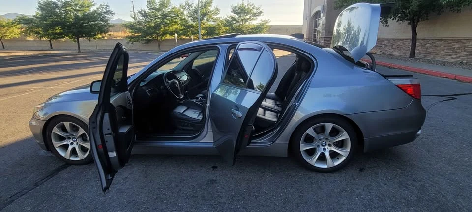2004 BMW E60 545i & 550i Sedan - Image 18 of 18