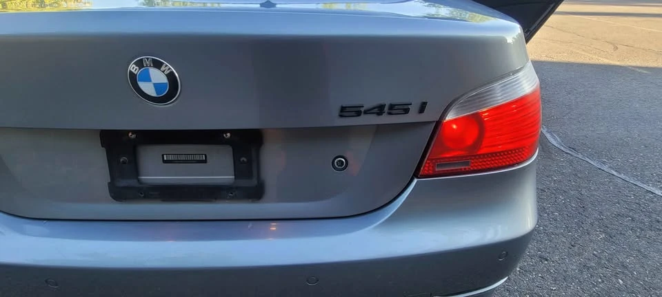 2004 BMW E60 545i & 550i Sedan - Image 10 of 18