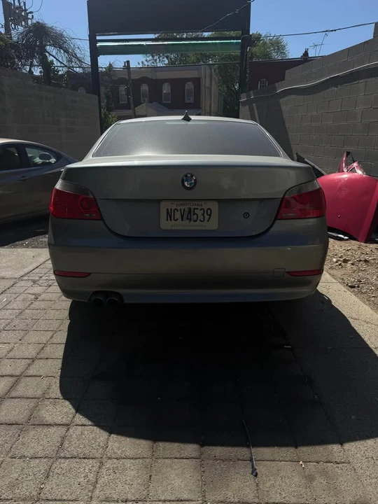 2004 BMW E60 545i & 550i Sedan - Image 2 of 16