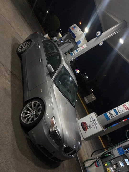 2004 BMW E60 545i & 550i Sedan - Image 6 of 7