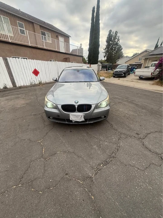 2004 BMW E60 545i & 550i Sedan - Image 5 of 10