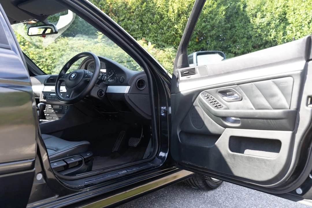 2004 BMW E39 5 Series - Image 20 of 30