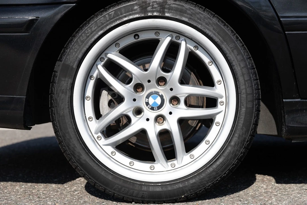 2004 BMW E39 5 Series - Image 16 of 30
