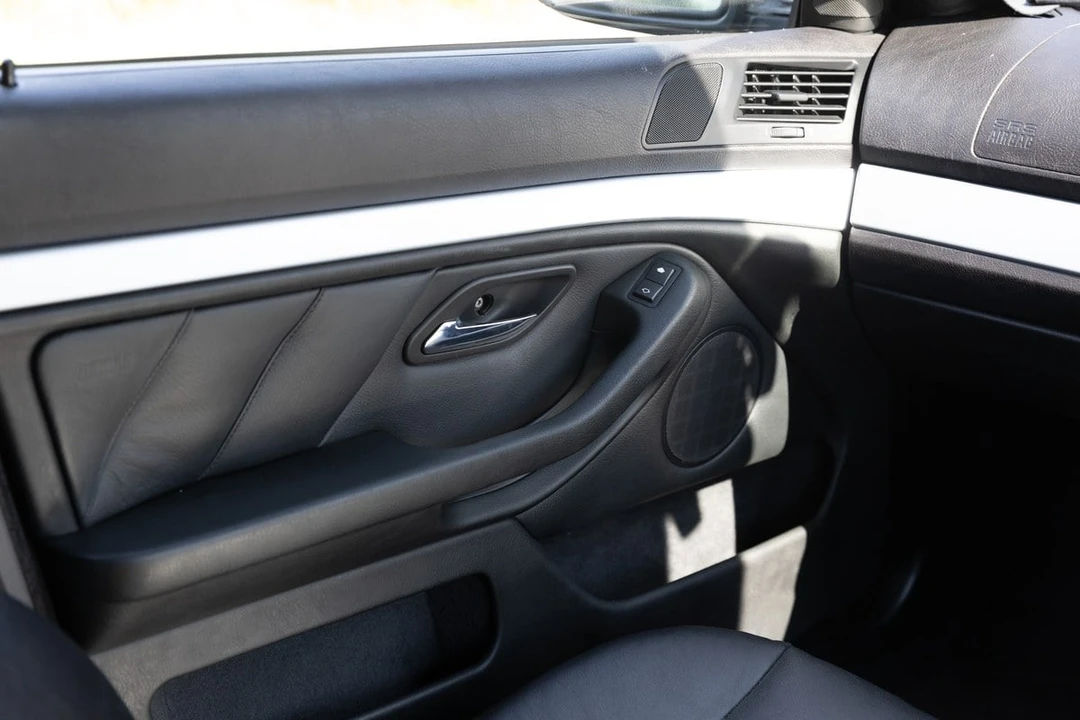 2004 BMW E39 5 Series - Image 24 of 30