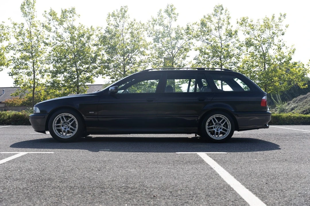 2004 BMW E39 5 Series - Image 11 of 30