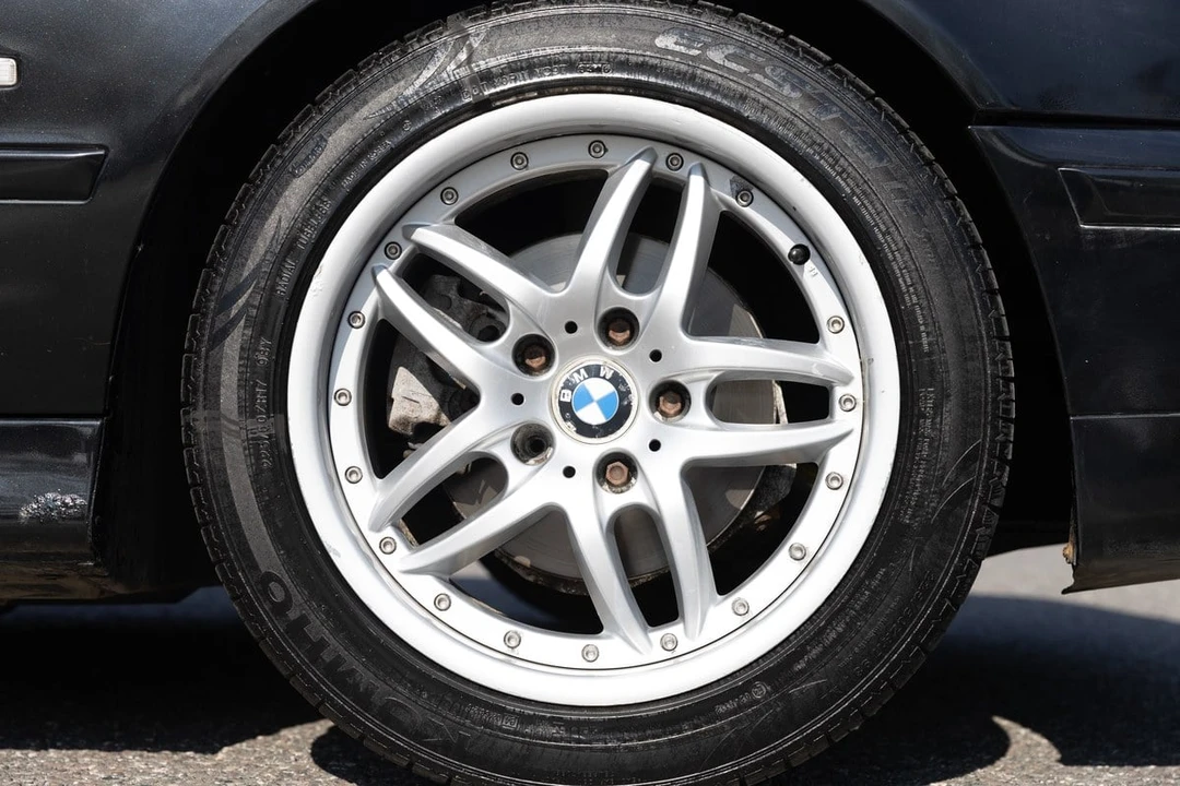 2004 BMW E39 5 Series - Image 13 of 30