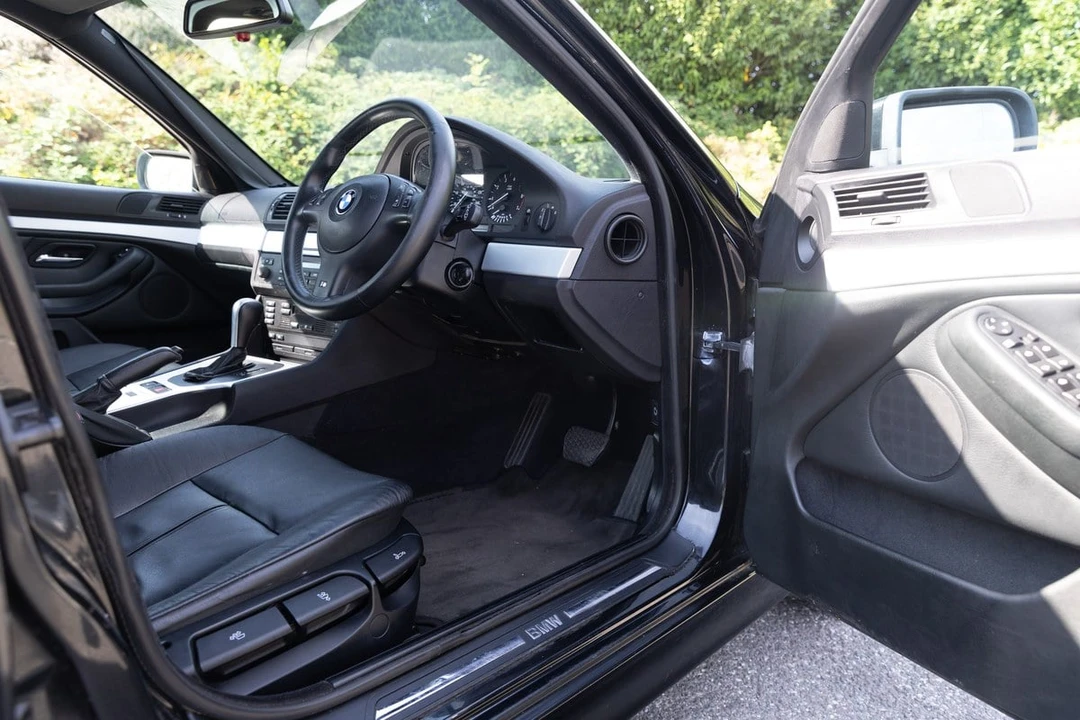 2004 BMW E39 5 Series - Image 23 of 30
