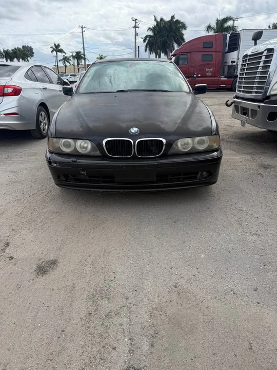 2004 BMW E60 5 Series Sedan - Image 3 of 6