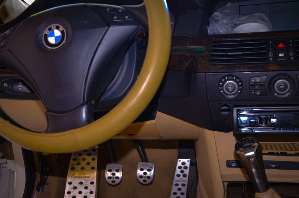 2004 BMW 5 Series - Image 14 of 19