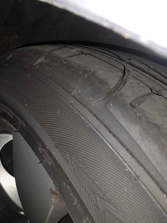 2004 BMW E39 5 Series - Image 4 of 18