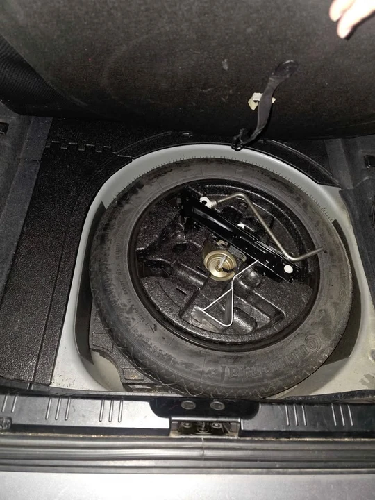 2004 BMW E39 5 Series - Image 18 of 18