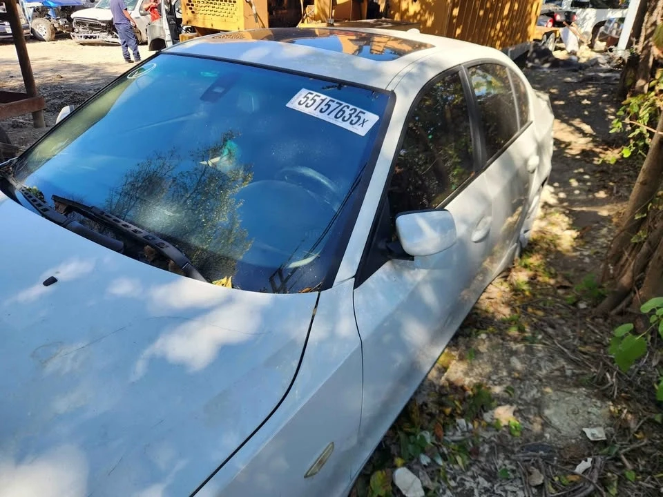 2004 BMW E60 5 Series Sedan - Image 3 of 10