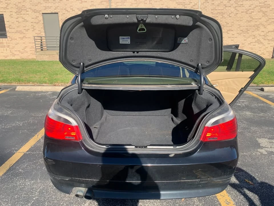 2004 BMW E60 5 Series Sedan - Image 13 of 20