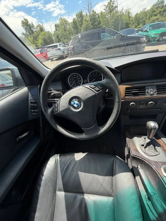 2004 BMW E39 5 Series - Image 10 of 15