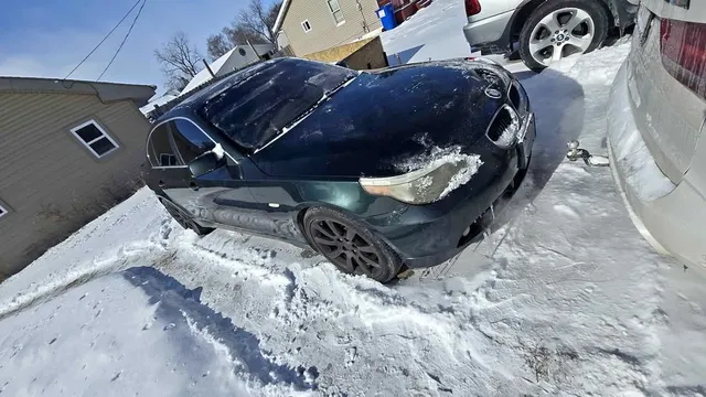 2004 BMW 530i