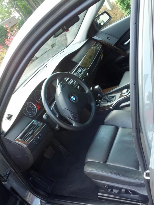 2004 BMW E60 5 Series Sedan - Image 9 of 15