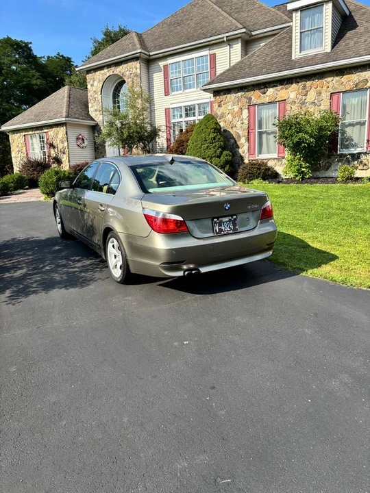 2004 BMW E60 5 Series Sedan - Image 2 of 17