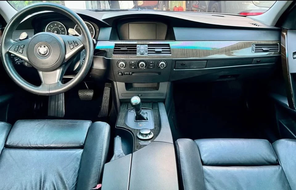 2004 BMW E60 5 Series Sedan - Image 8 of 10