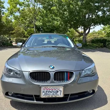 2004 BMW 530i