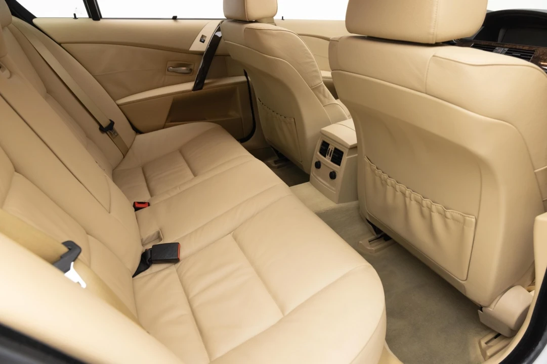2004 BMW E60 545i & 550i Sedan - Image 14 of 21