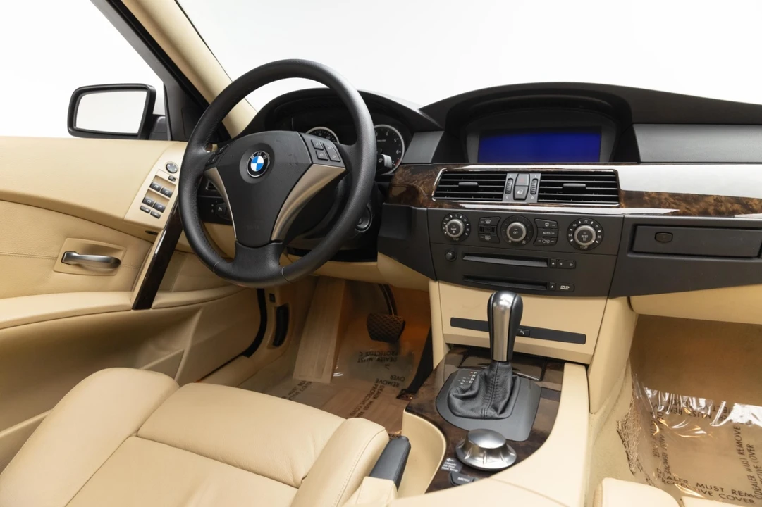 2004 BMW E60 545i & 550i Sedan - Image 12 of 21