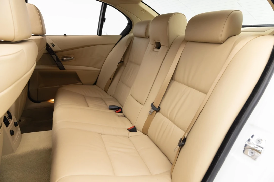 2004 BMW E60 545i & 550i Sedan - Image 19 of 21