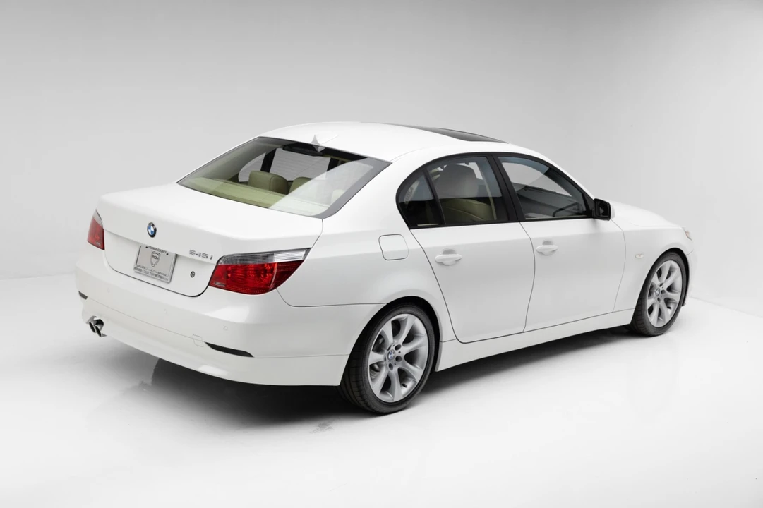 2004 BMW E60 545i & 550i Sedan - Image 3 of 21