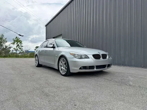 2004 BMW 545i Sedan