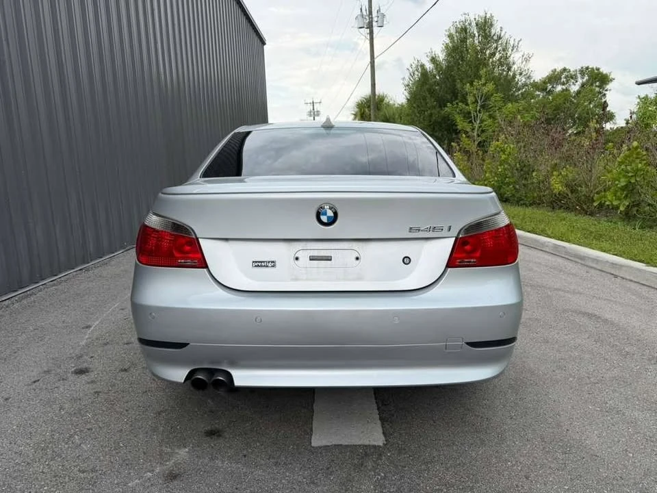 2004 BMW E60 545i & 550i Sedan - Image 5 of 20