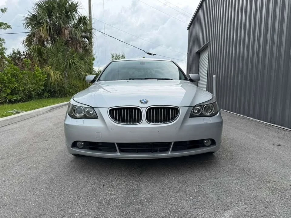 2004 BMW E60 545i & 550i Sedan - Image 2 of 20