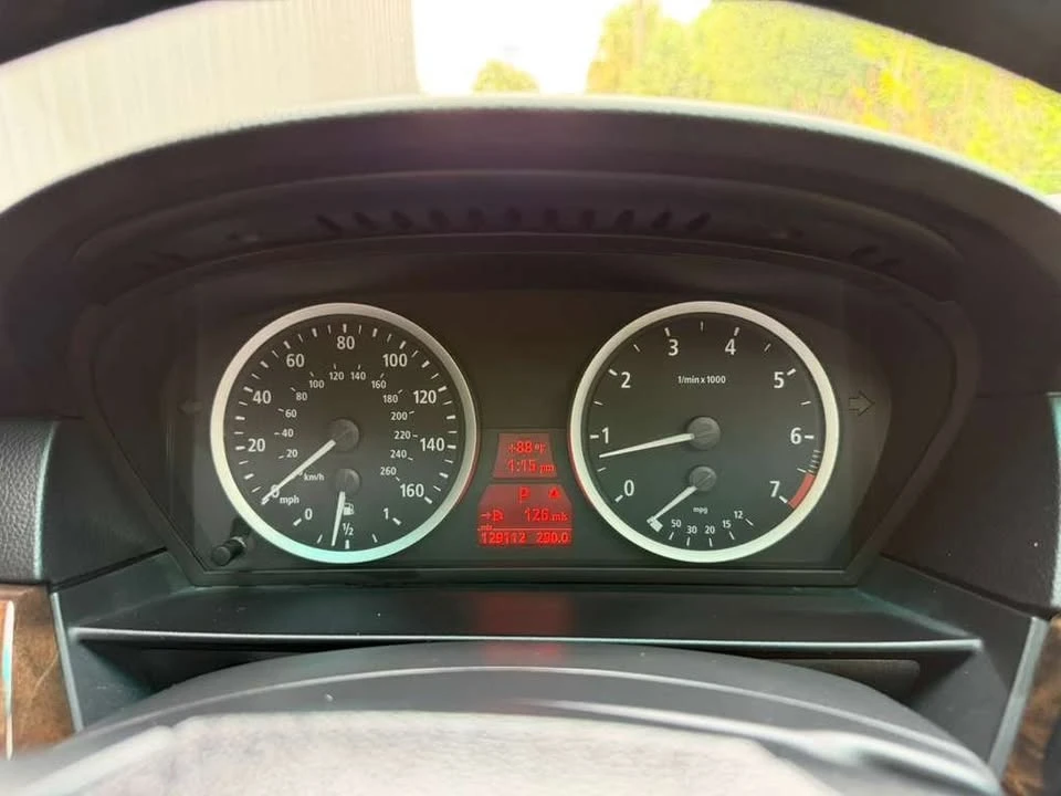 2004 BMW E60 545i & 550i Sedan - Image 12 of 20