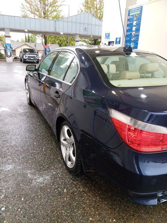 2004 BMW E60 545i & 550i Sedan - Image 6 of 18