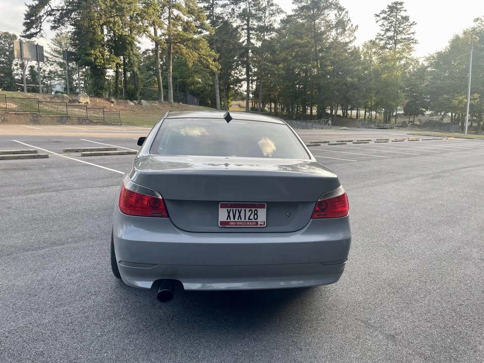 2004 BMW E60 545i & 550i Sedan - Image 15 of 31