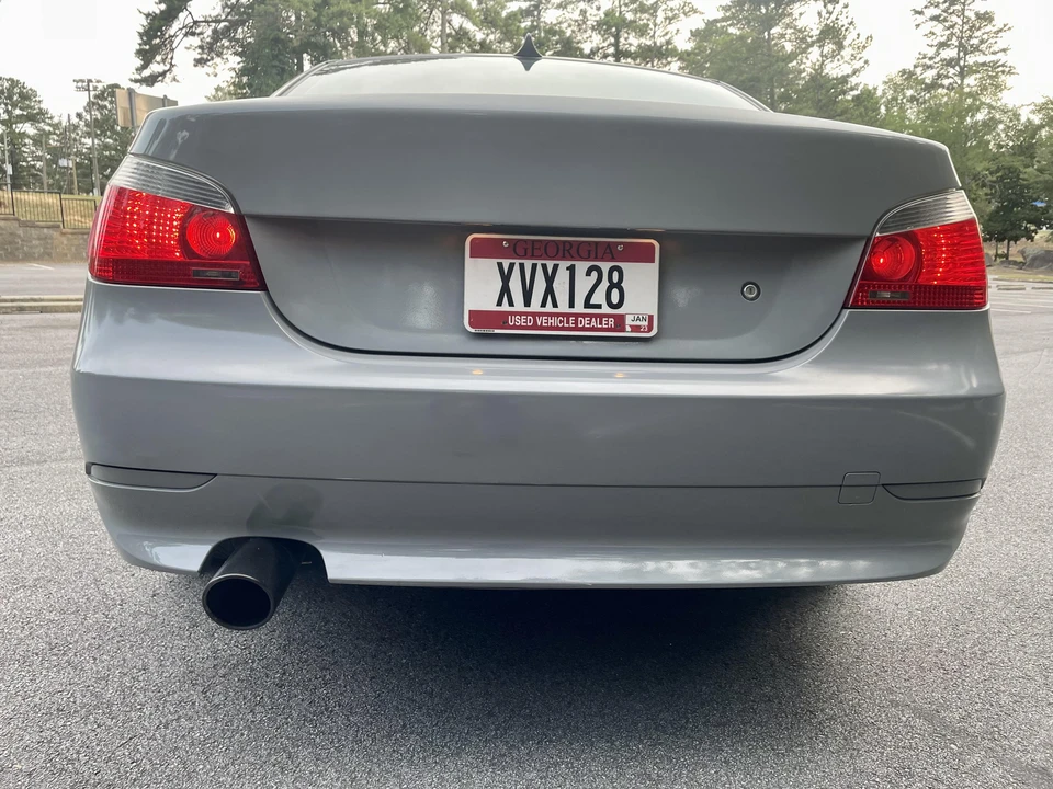 2004 BMW E60 545i & 550i Sedan - Image 18 of 31