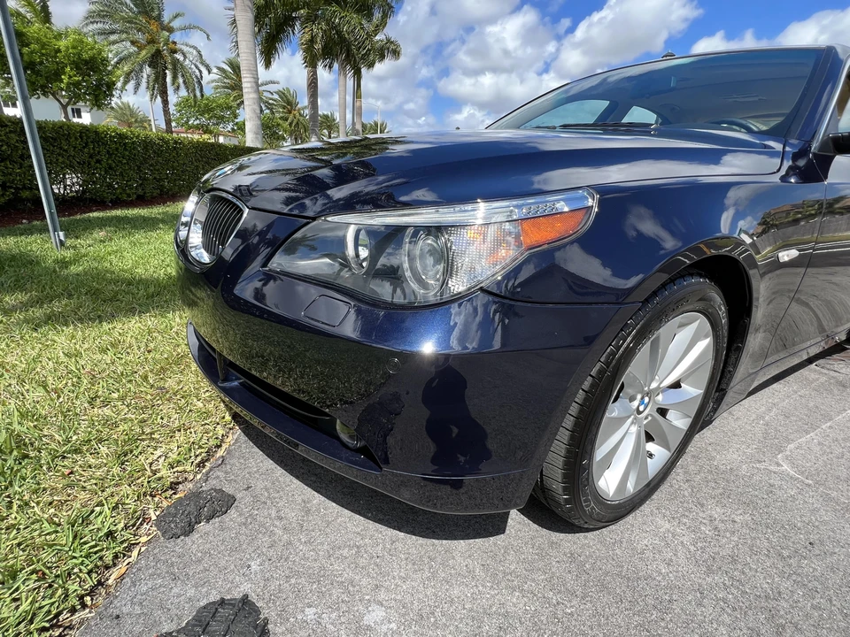 2004 BMW E60 545i & 550i Sedan - Image 30 of 31