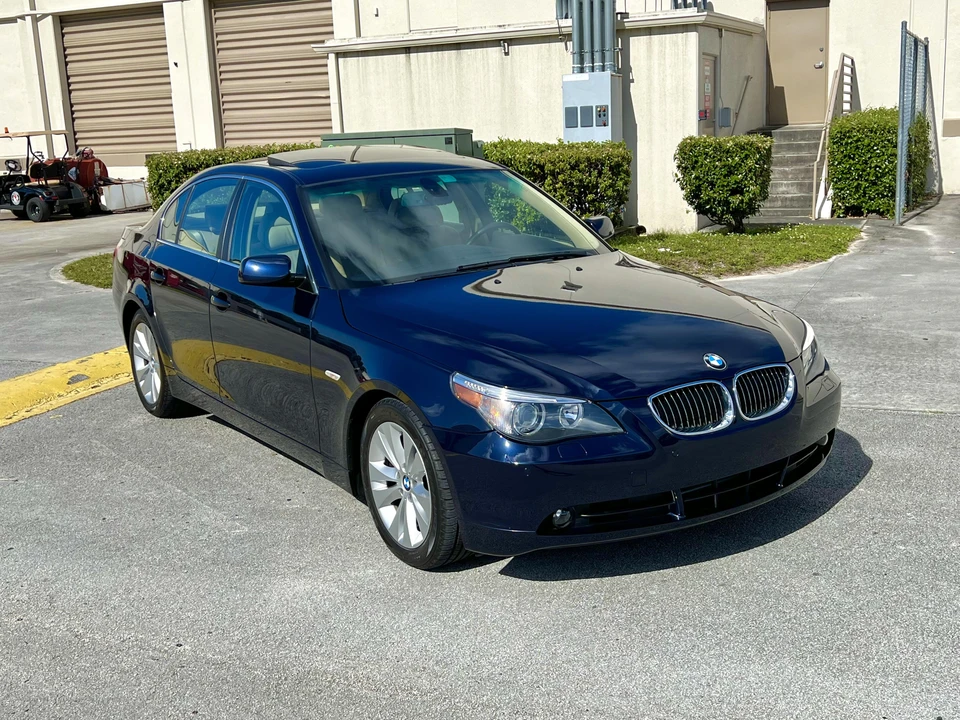 2004 BMW E60 545i & 550i Sedan - Image 28 of 31