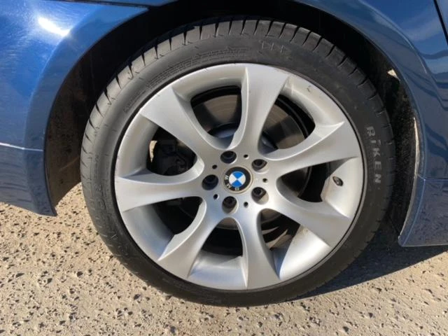2004 BMW E60 545i & 550i Sedan - Image 23 of 31