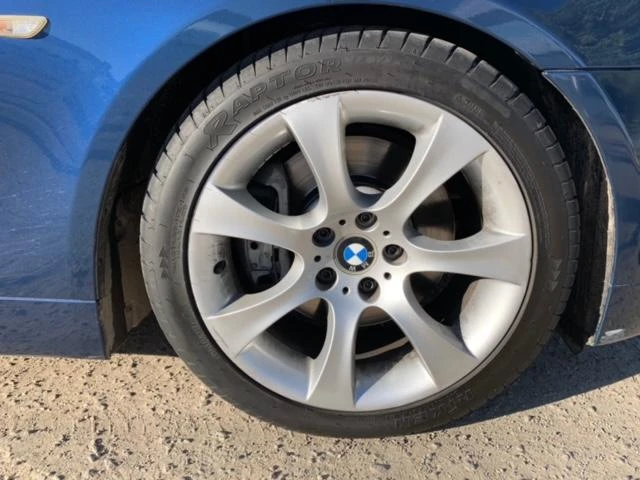 2004 BMW E60 545i & 550i Sedan - Image 20 of 31